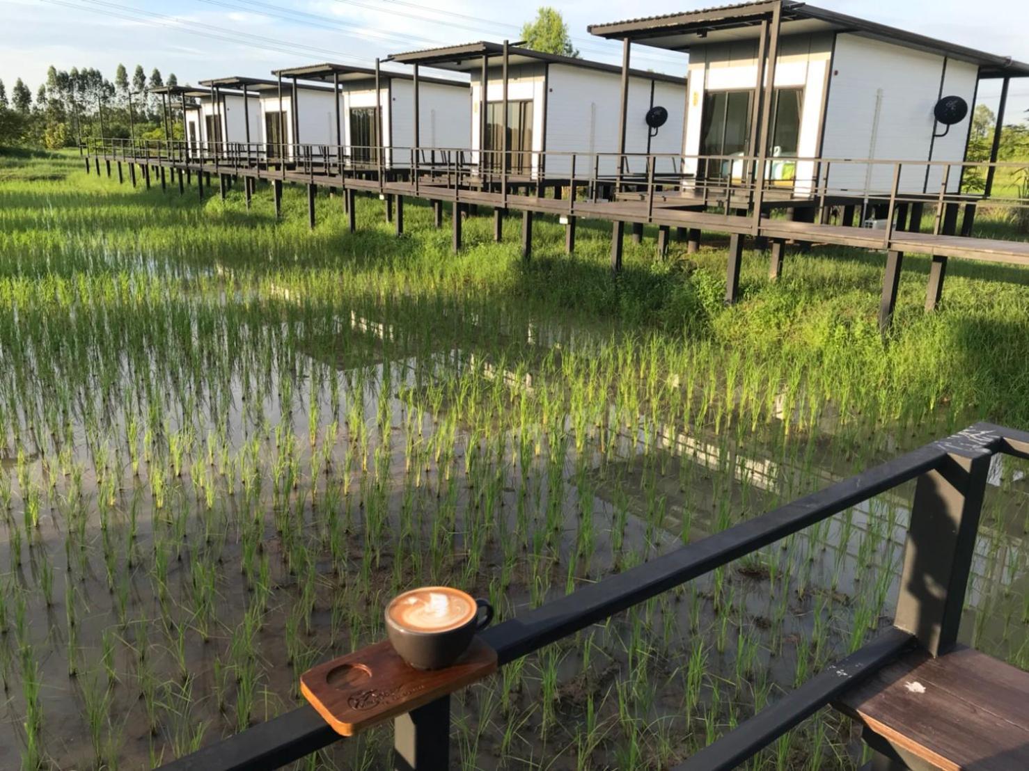 Mae On Village Resort Roi Et Exterior photo